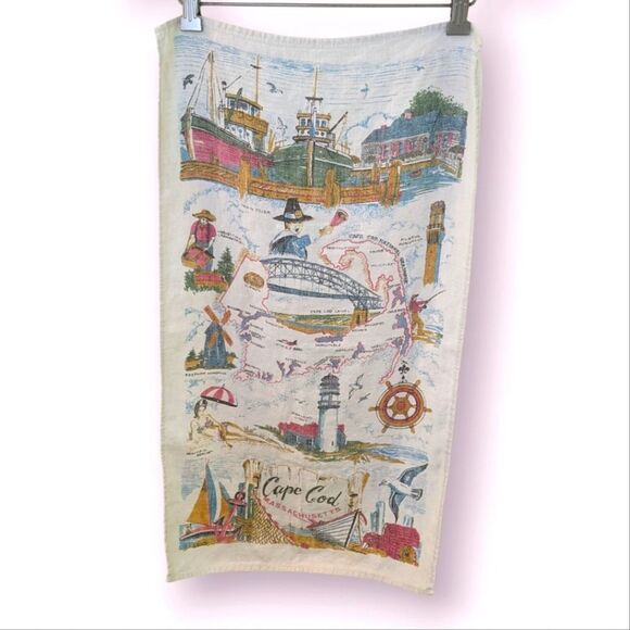 Cape Cod Massachusetts Kitchen Tea Towel - Picture 1 of 10
